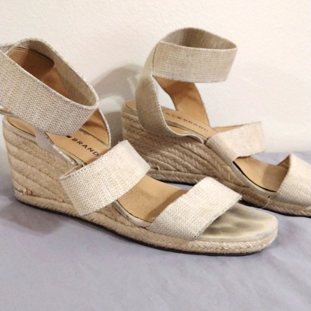 Lucky Brand Tan Wedges Size 8